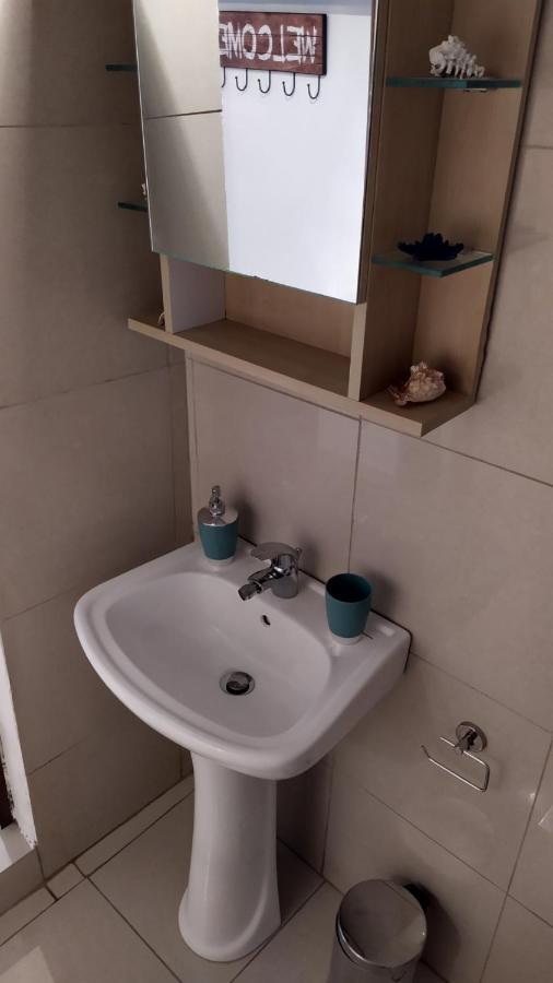 Celia'S Studio Apartment Nea Peramos  Luaran gambar